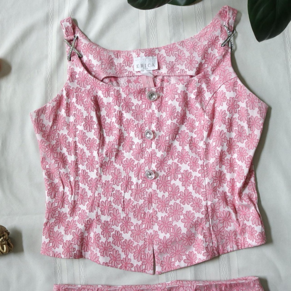 Vintage pink floral two piece skirt and sleeveless top set - Picture 2 of 7